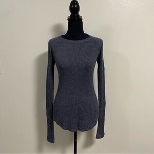 Lululemon sweater Womens size 4 Gray Cabin Yogi Sweater merino wool